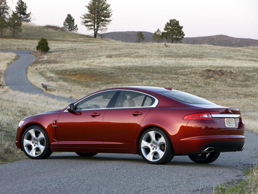  Jaguar XF 2008 года  (US) (фото 18 из 30)